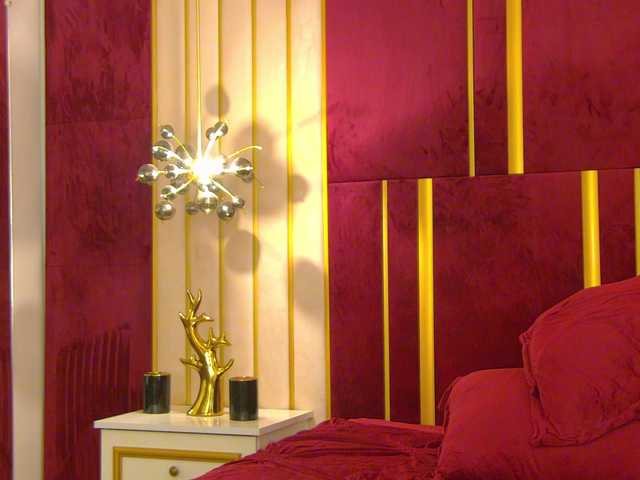 ChloeSins's BongaCams show and profile