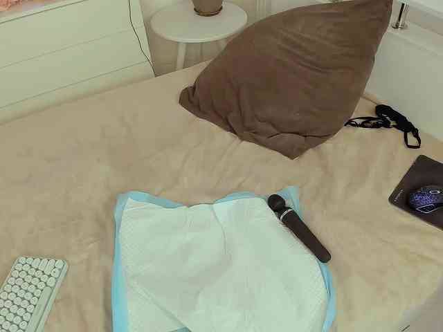 AlisaSweety AlisaSweety