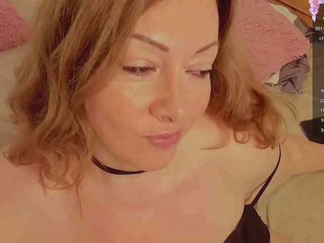 AlisaSweety Live Webcam on BongaCams