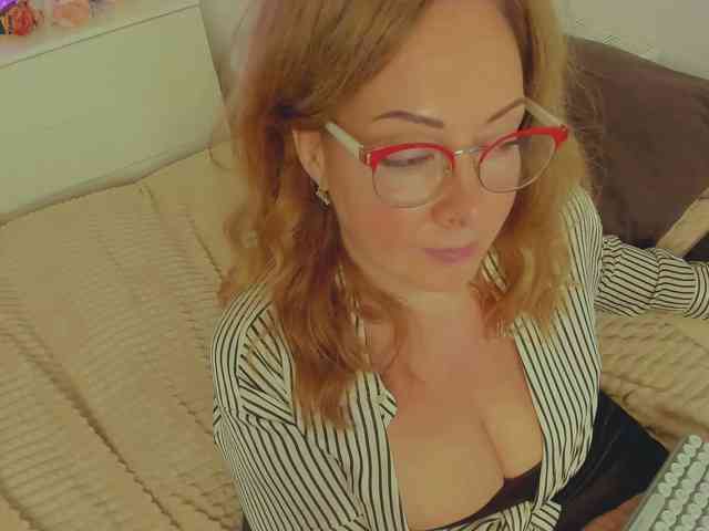AlisaSweety webcam