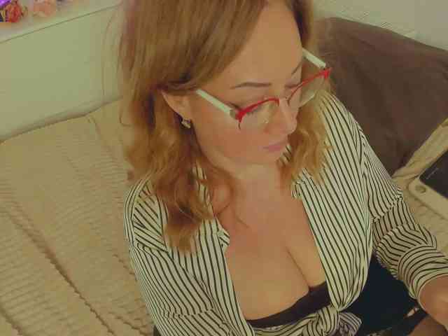 AlisaSweety webcam