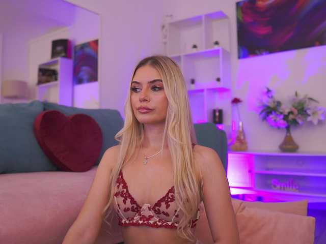 MidnightSeduction's BongaCams show and profile