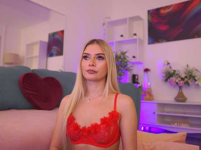 MidnightSeduction's BongaCams show and profile