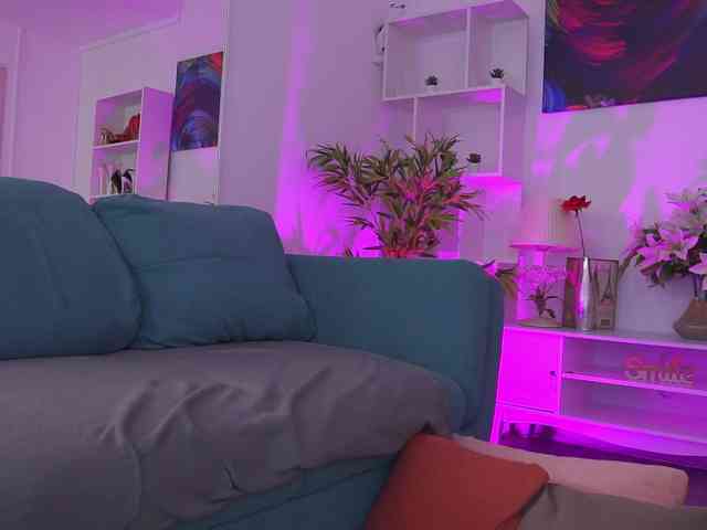 MidnightSeduction webcam