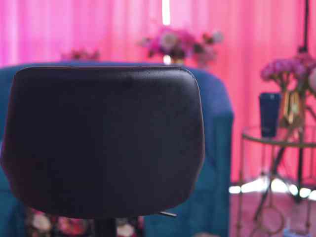 MidnightSeduction webcam