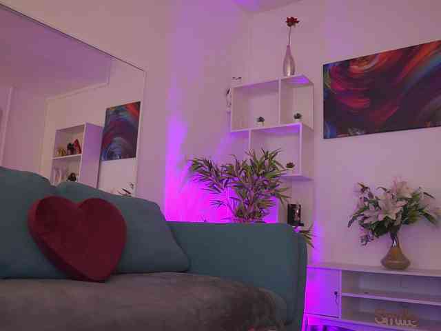 MidnightSeduction webcam