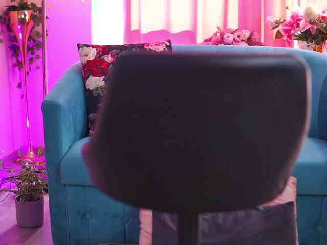 MidnightSeduction webcam