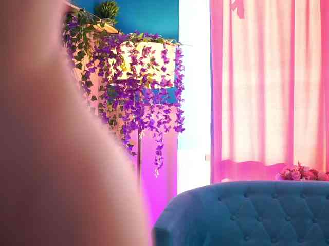 MidnightSeduction webcam