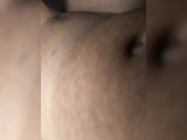 eluk's BongaCams show and profile