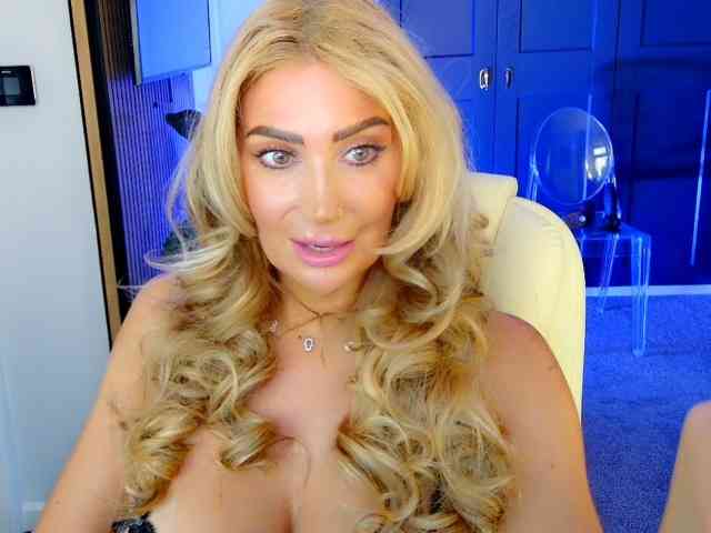 ScarlettPaisleyy webcam
