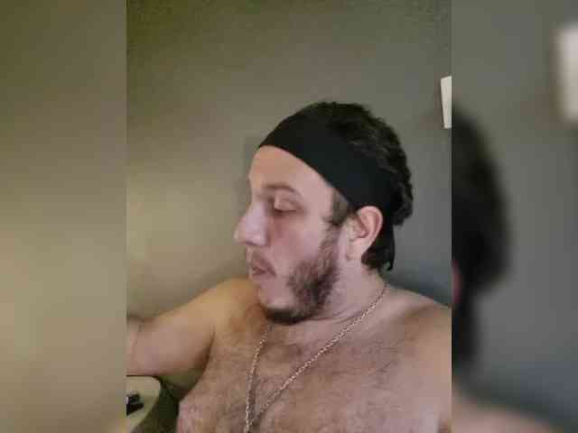 LukeAndAlisa webcam