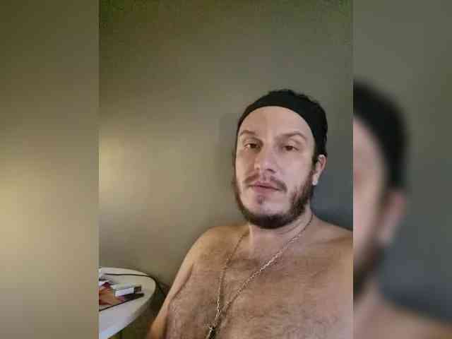 nude web chat LukeAndAlisa