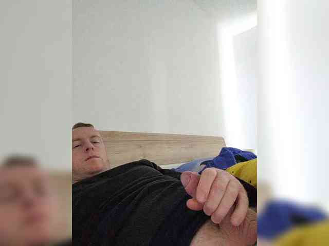 Cristian7145 Live Webcam on BongaCams