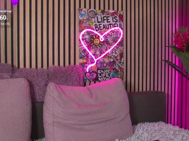 melaniatress's BongaCams show and profile