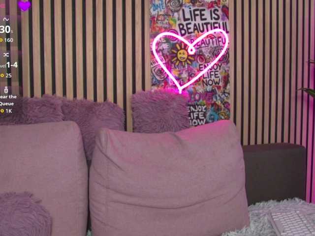 melaniatress's BongaCams show and profile