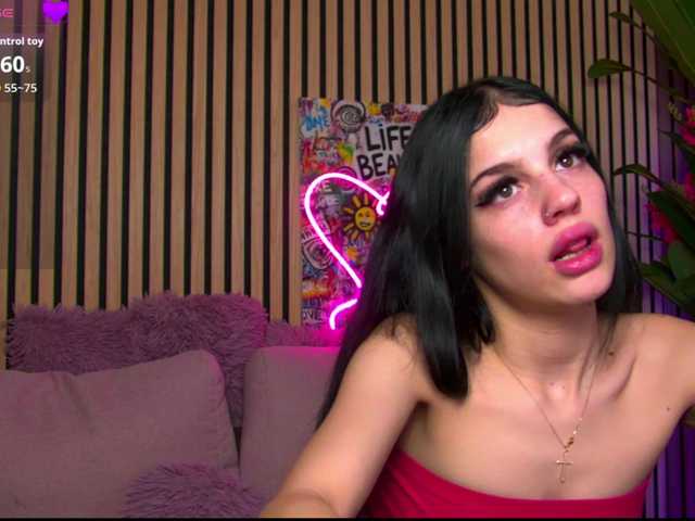 melaniatress's BongaCams show and profile