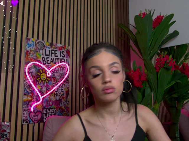 melaniatress's BongaCams show and profile