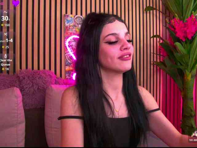 melaniatress melaniatress