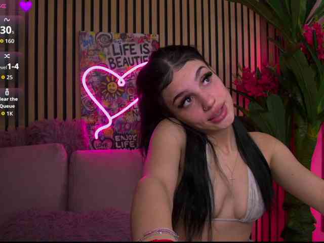 melaniatress Live Webcam on BongaCams