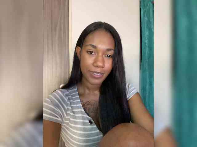 ReginaCorleone webcam