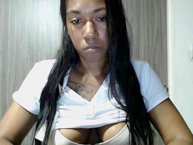 ReginaCorleone webcam
