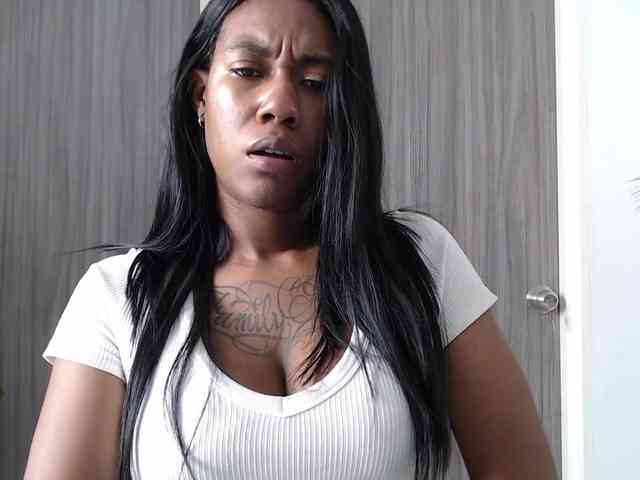 ReginaCorleone webcam