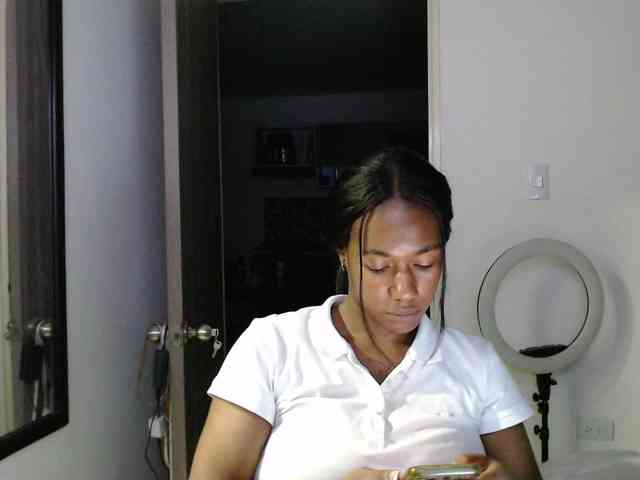 ReginaCorleone webcam