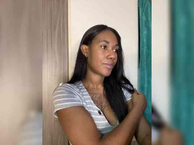 ReginaCorleone webcam