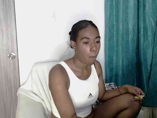 ReginaCorleone webcam
