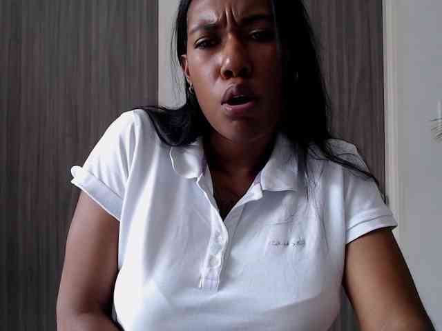 ReginaCorleone webcam