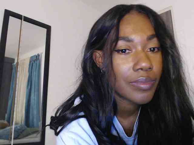 ReginaCorleone webcam