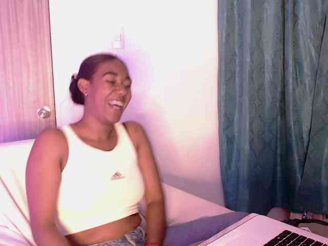 ReginaCorleone webcam