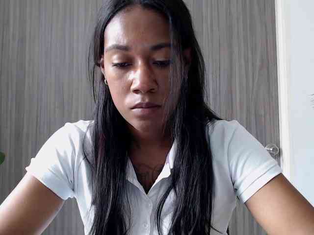 ReginaCorleone webcam