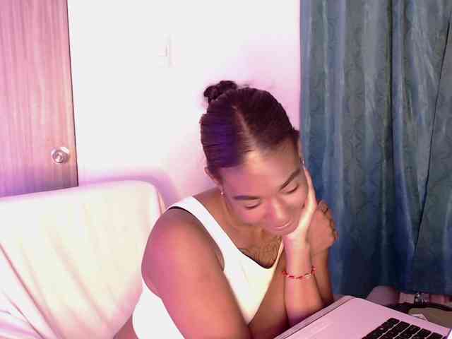 ReginaCorleone webcam