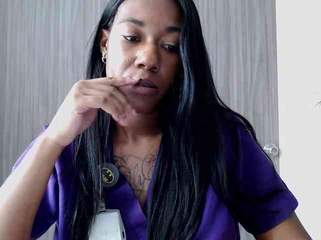 ReginaCorleone webcam