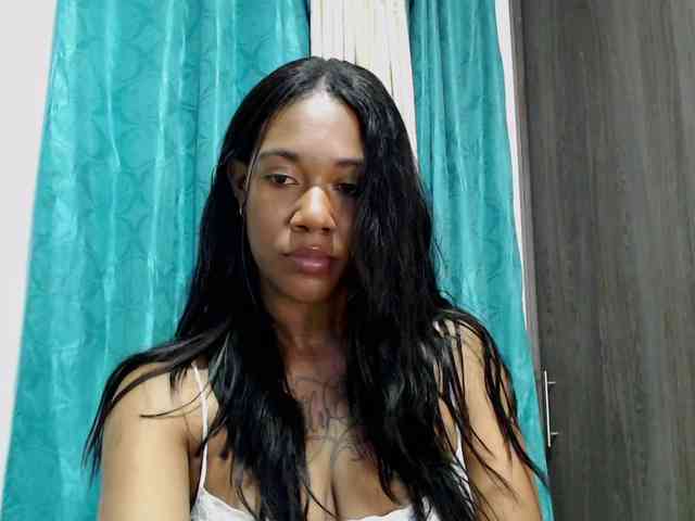 ReginaCorleone webcam