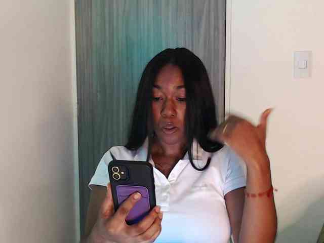 ReginaCorleone webcam