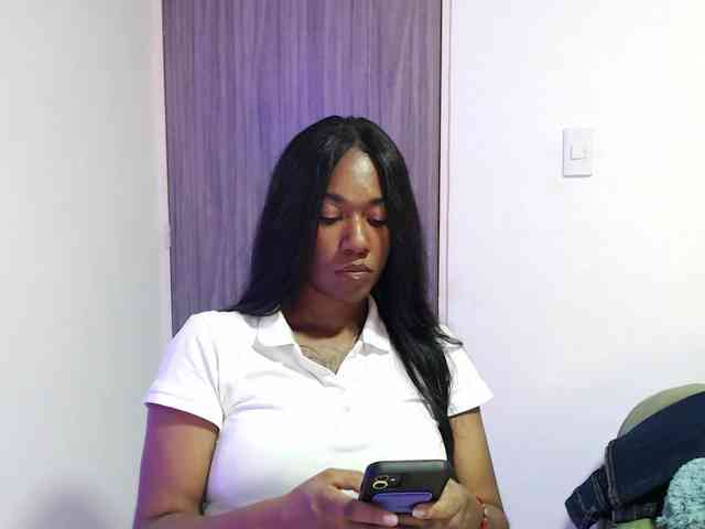 ReginaCorleone webcam