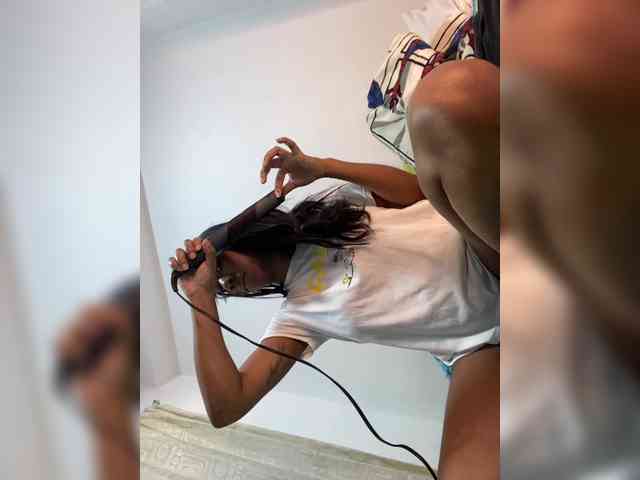 ReginaCorleone webcam