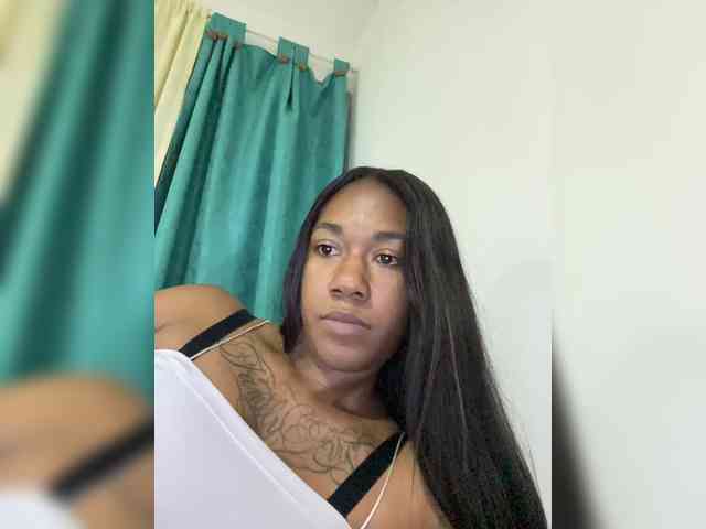 ReginaCorleone webcam