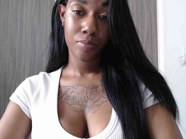 ReginaCorleone webcam