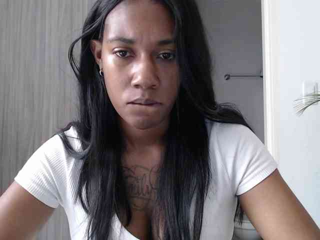 ReginaCorleone webcam