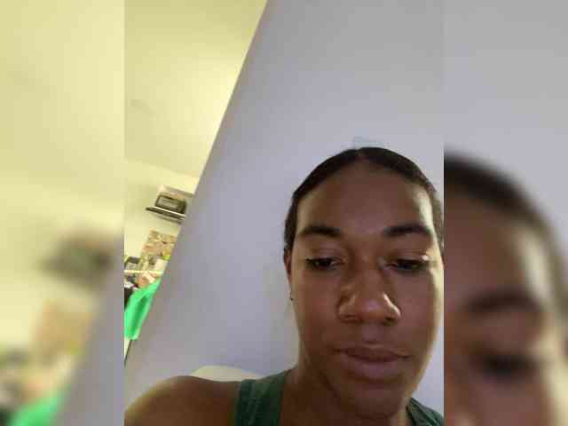 ReginaCorleone webcam