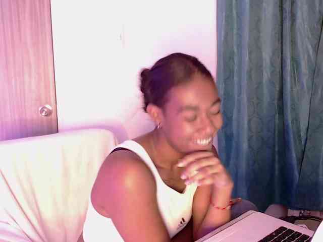 ReginaCorleone webcam
