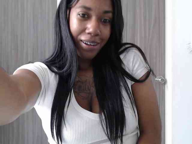 ReginaCorleone webcam