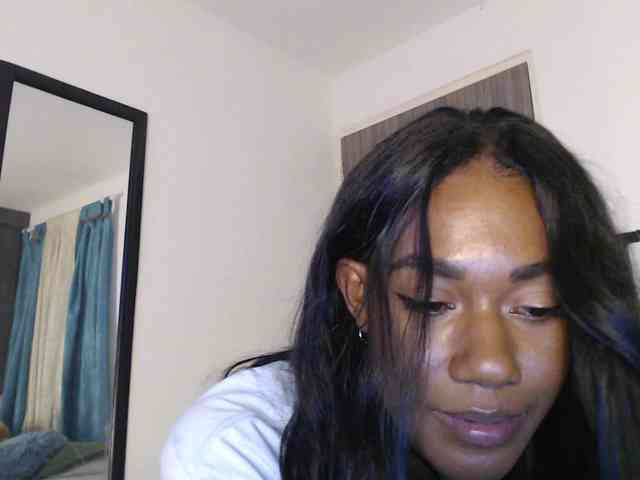 ReginaCorleone webcam
