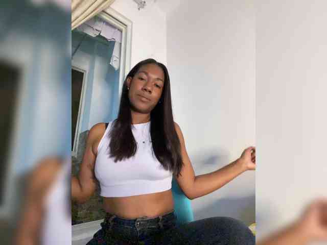 ReginaCorleone webcam