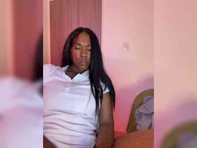 ReginaCorleone webcam