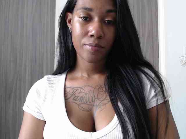 ReginaCorleone webcam