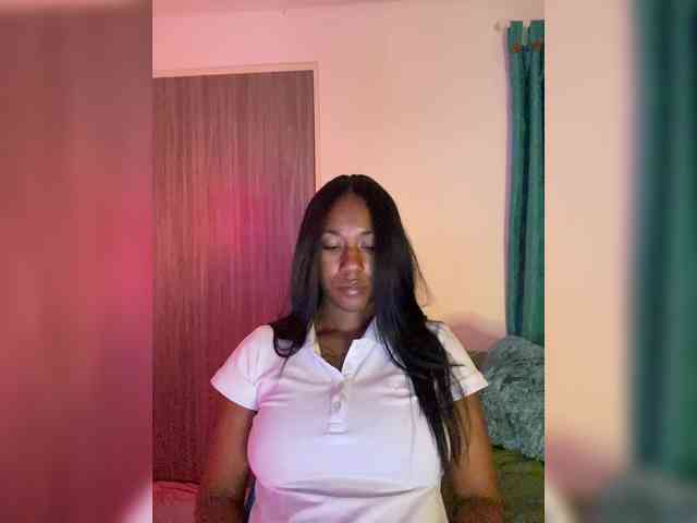 ReginaCorleone webcam